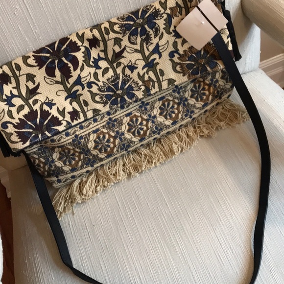 Zara Handbags - NWT ZARA 🔥 GORGEOUS CROSSBODY